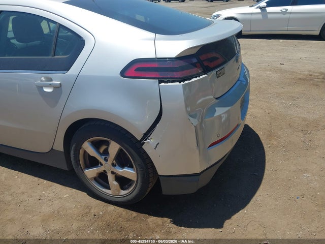 2013 Chevrolet Volt მანქანა იყიდება აუქციონზე, vin: 1G1RD6E40DU123153, აუქციონის ნომერი: 45294750