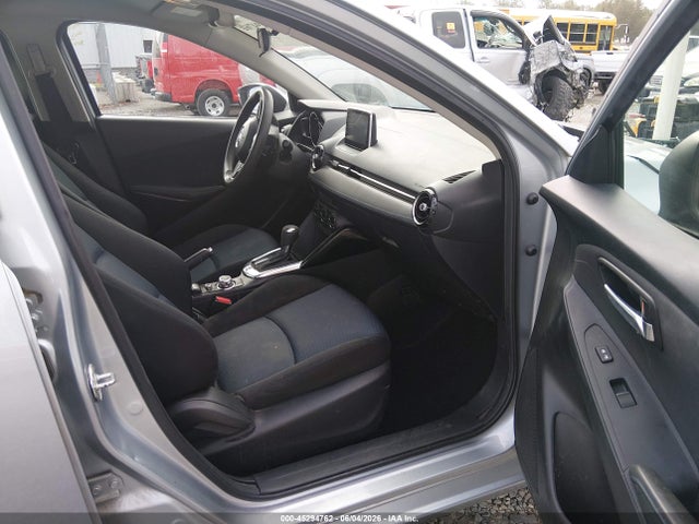 3MYDLBYV8HY184126 Toyota YARIS IA