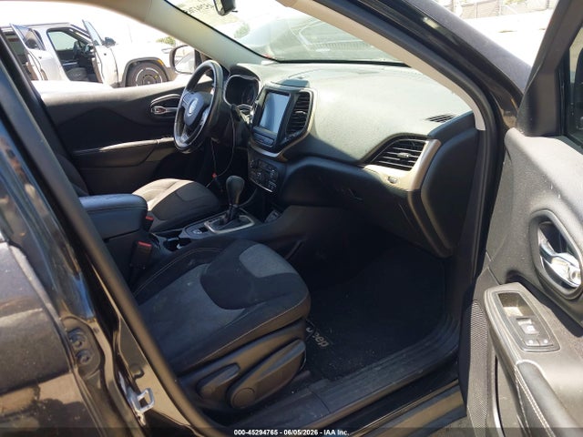 45294765 :رقم المزاد ، 1C4PJLCB9EW143687 vin ، 2014 Jeep Cherokee Latitude مزاد بيع