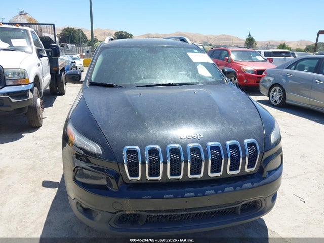 45294765 :رقم المزاد ، 1C4PJLCB9EW143687 vin ، 2014 Jeep Cherokee Latitude مزاد بيع