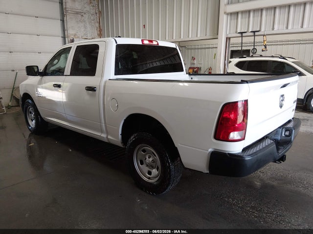 45294773 :رقم المزاد ، 1C6RR7KG5JS300498 vin ، 2018 Ram 1500 Tradesman  4x4 5'7 Box مزاد بيع