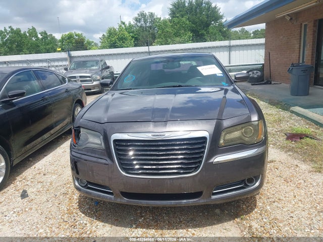 Продажа на аукционе авто 2014 Chrysler 300 300s, vin: 2C3CCABG1EH145303, номер лота: 45294868