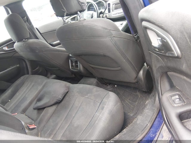 Aukcja sprzedaży 2015 Chrysler 200 Limited, vin: 1C3CCCAB7FN562810, numer aukcji: 45294958