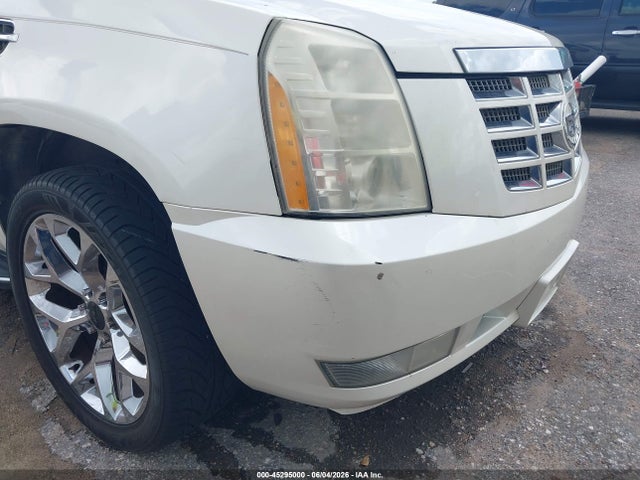 Продаж на аукціоні авто 2008 Cadillac Escalade Standard, vin: 1GYFK63828R255470, номер лоту: 45295000
