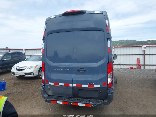 Ford Transit-250 2019 1FTYR3XM6KKB49815 Image 17