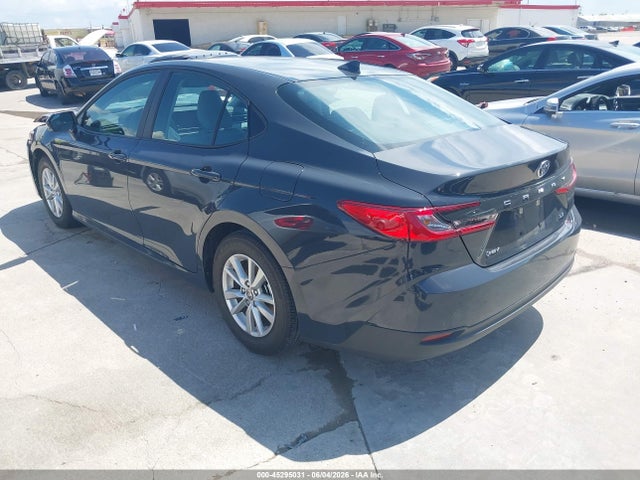 Toyota CAMRY LE 2025 4T1DAACK1SU102464 Image 3