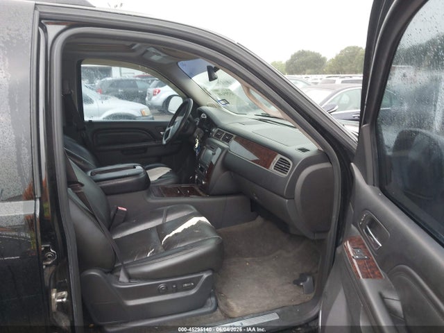 Продажа на аукционе авто 2013 Gmc Yukon Xl 1500 Denali, vin: 1GKS2MEF9DR249250, номер лота: 45295140