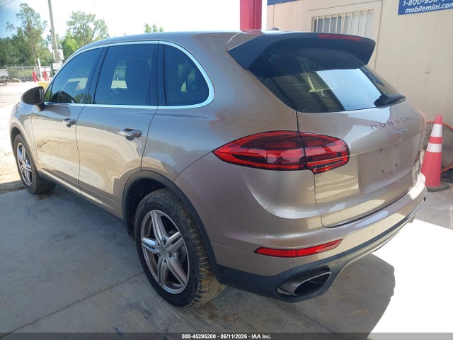 2016 Porsche Cayenne მანქანა იყიდება აუქციონზე, vin: WP1AA2A23GKA12122, აუქციონის ნომერი: 45295200