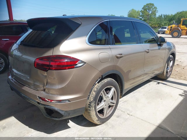 2016 Porsche Cayenne მანქანა იყიდება აუქციონზე, vin: WP1AA2A23GKA12122, აუქციონის ნომერი: 45295200