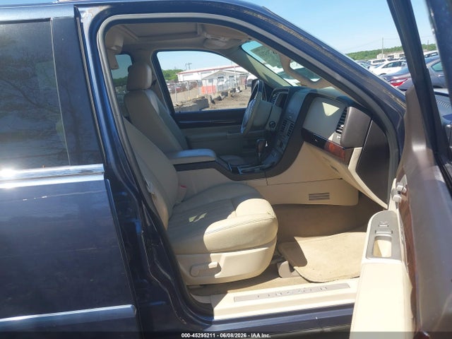 2003 Lincoln Aviator მანქანა იყიდება აუქციონზე, vin: 5LMEU78H93ZJ32518, აუქციონის ნომერი: 45295211