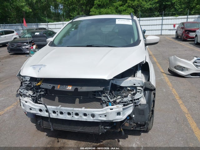1FMCU0HDXKUC57490 Ford ESCAPE SEL