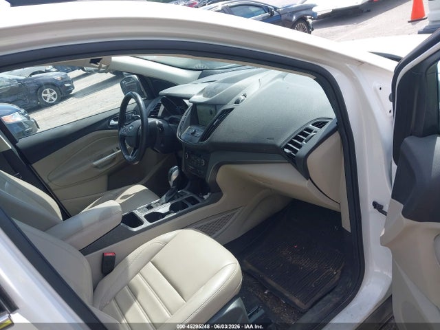 1FMCU0HDXKUC57490 Ford ESCAPE SEL