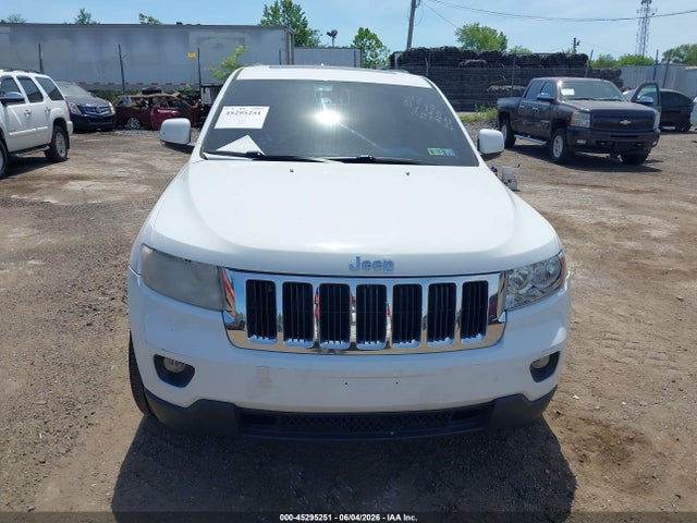 45295251 :رقم المزاد ، 1C4RJFDJ8JC185375 vin ، 2018 Jeep Grand Cherokee Srt 4x4 مزاد بيع