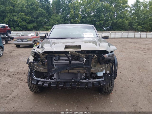 2026 Toyota Tacoma Trd Off Road მანქანა იყიდება აუქციონზე, vin: 3TMLB5JN6TM232814, აუქციონის ნომერი: 45295303