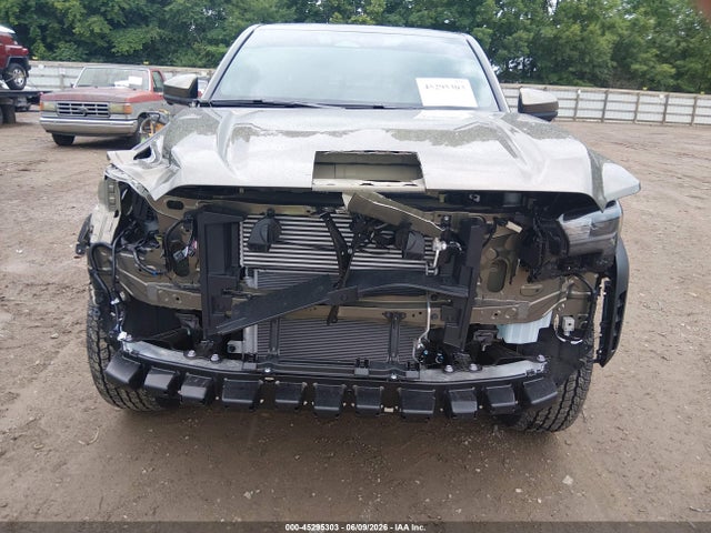 2026 Toyota Tacoma Trd Off Road მანქანა იყიდება აუქციონზე, vin: 3TMLB5JN6TM232814, აუქციონის ნომერი: 45295303