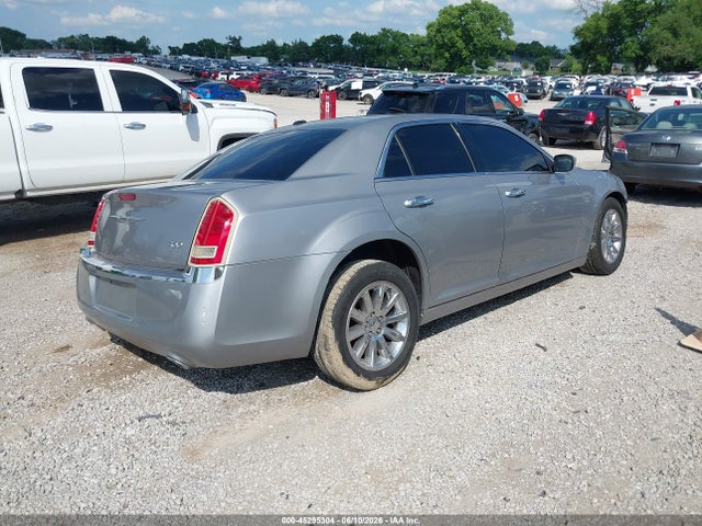 2011 Chrysler 300 Limited მანქანა იყიდება აუქციონზე, vin: 2C3CA5CG2BH533017, აუქციონის ნომერი: 45295304