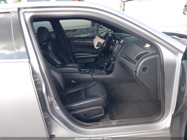 2011 Chrysler 300 Limited მანქანა იყიდება აუქციონზე, vin: 2C3CA5CG2BH533017, აუქციონის ნომერი: 45295304