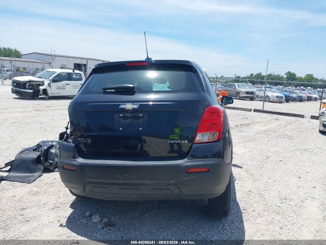 KL7CJKSB4GB735953 Chevrolet Trax 1ls