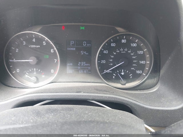 45295355 :رقم المزاد ، KMHD84LF8HU281918 vin ، 2017 Hyundai Elantra Se مزاد بيع