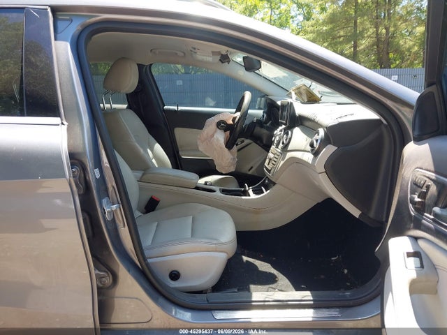 45295437 :رقم المزاد ، WDCTG4EB9FJ178058 vin ، 2015 Mercedes-benz Gla 250 مزاد بيع