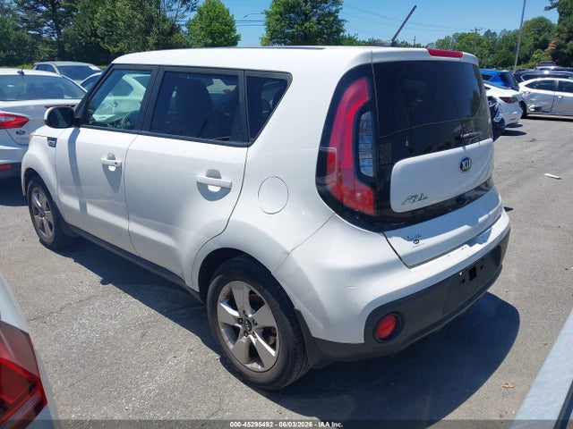 2018 Kia Soul მანქანა იყიდება აუქციონზე, vin: KNDJN2A28J7587400, აუქციონის ნომერი: 45295492