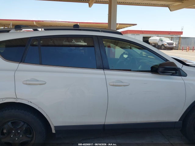 Toyota RAV4 LE 2017 JTMBFREV1HJ704827 Image 13