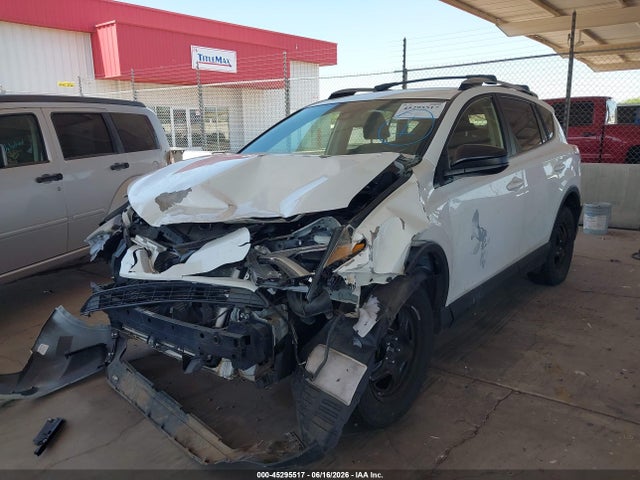 Toyota RAV4 LE 2017 JTMBFREV1HJ704827 Image 2
