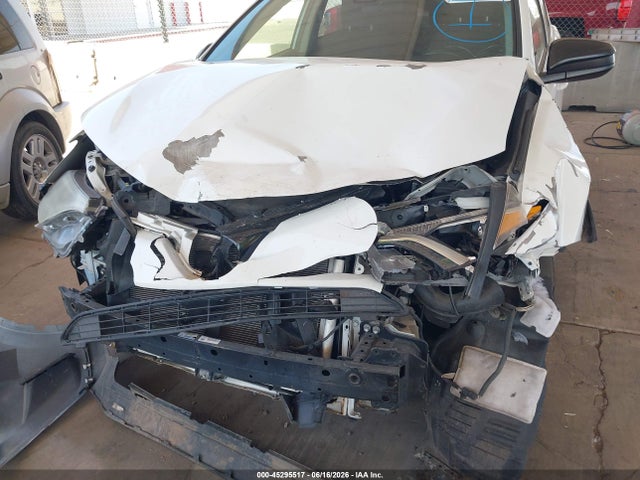 Toyota RAV4 LE 2017 JTMBFREV1HJ704827 Image 6
