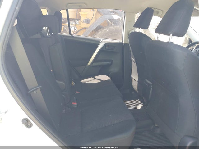 Toyota RAV4 LE 2017 JTMBFREV1HJ704827 Image 8