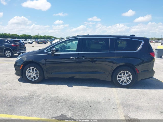Продаж на аукціоні авто 2023 Chrysler Pacifica Touring L, vin: 2C4RC1BG1PR571981, номер лоту: 45295586