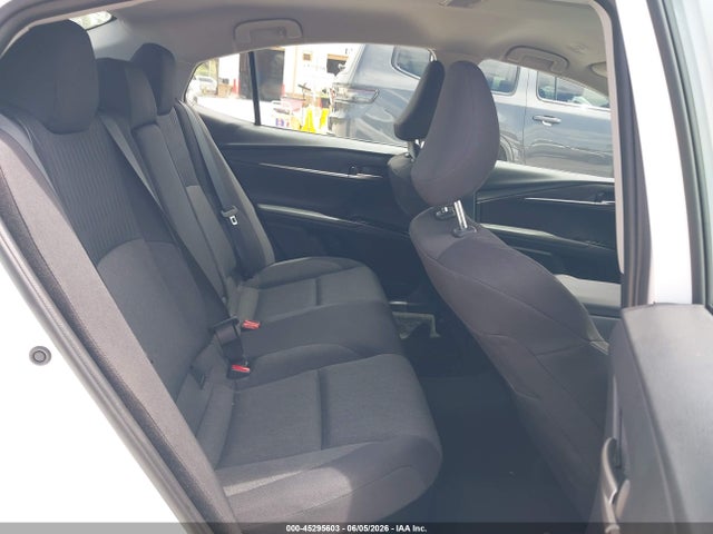 2026 Toyota Camry Le მანქანა იყიდება აუქციონზე, vin: 4T1DAACK2TU247790, აუქციონის ნომერი: 45295603