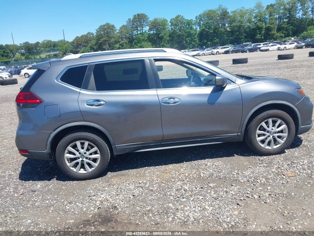 2017 Nissan Rogue Sv მანქანა იყიდება აუქციონზე, vin: KNMAT2MV8HP611944, აუქციონის ნომერი: 45295633