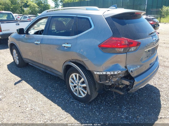2017 Nissan Rogue Sv მანქანა იყიდება აუქციონზე, vin: KNMAT2MV8HP611944, აუქციონის ნომერი: 45295633