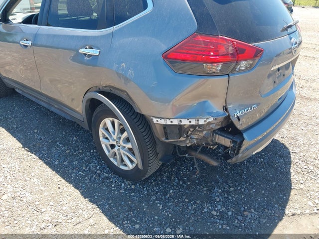 2017 Nissan Rogue Sv მანქანა იყიდება აუქციონზე, vin: KNMAT2MV8HP611944, აუქციონის ნომერი: 45295633