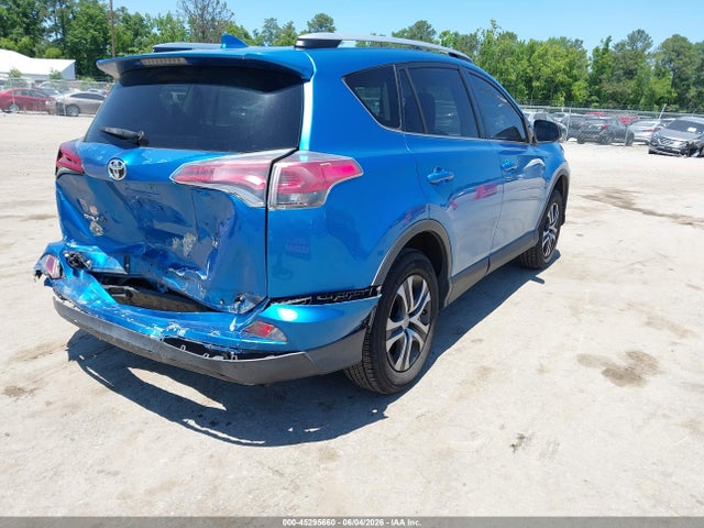 Toyota RAV4 LE 2016 JTMZFREV3GJ066352 Image 4