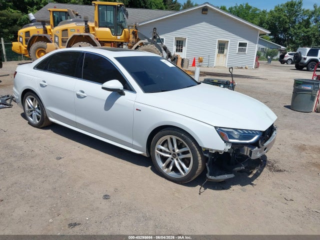 Aukcja sprzedaży 2022 Audi A4 Premium Plus 45 Tfsi S Line Quattro S Tronic, vin: WAUEAAF42NN006330, numer aukcji: 45295666