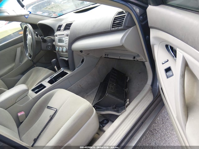 45295670 :رقم المزاد ، JTNBE46K173068807 vin ، 2007 Toyota Camry Le مزاد بيع