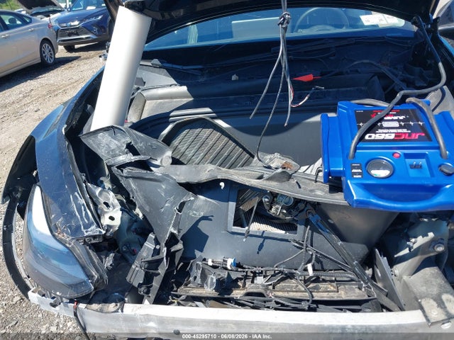 2023 Tesla Model Y Awd/long Range Dual Motor All-wheel Drive მანქანა იყიდება აუქციონზე, vin: 7SAYGDEE5PA179660, აუქციონის ნომერი: 45295710