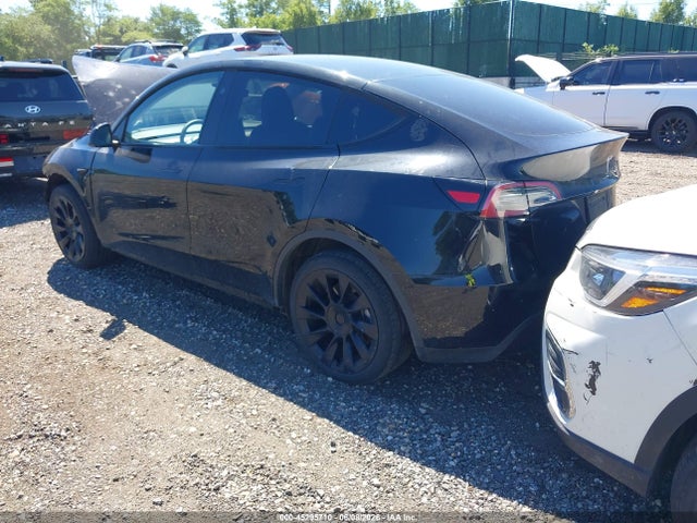 2023 Tesla Model Y Awd/long Range Dual Motor All-wheel Drive მანქანა იყიდება აუქციონზე, vin: 7SAYGDEE5PA179660, აუქციონის ნომერი: 45295710