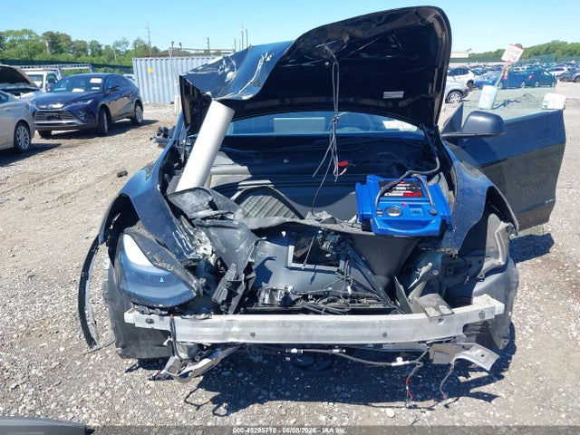 2023 Tesla Model Y Awd/long Range Dual Motor All-wheel Drive მანქანა იყიდება აუქციონზე, vin: 7SAYGDEE5PA179660, აუქციონის ნომერი: 45295710