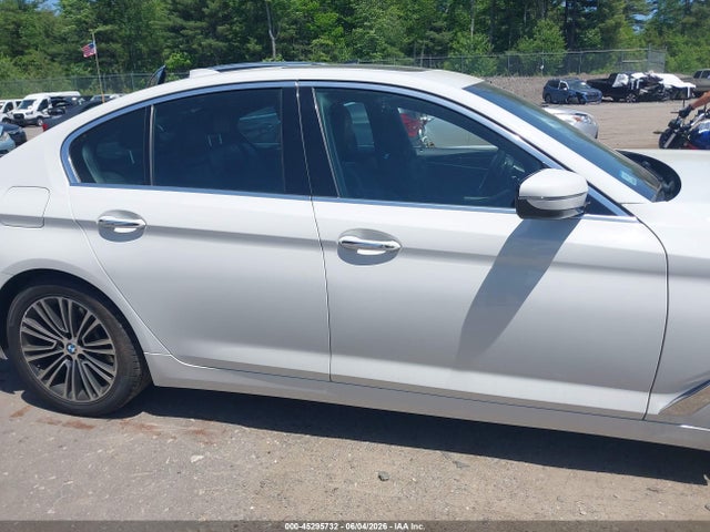 45295732 :رقم المزاد ، WBAJA7C31HG906206 vin ، 2017 Bmw 530i Xdrive مزاد بيع