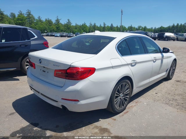45295732 :رقم المزاد ، WBAJA7C31HG906206 vin ، 2017 Bmw 530i Xdrive مزاد بيع