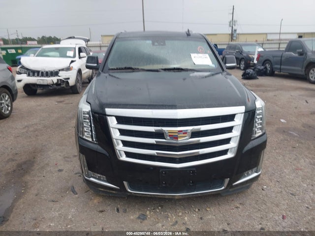 45295748 :رقم المزاد ، 1GYS4KKJ8JR142411 vin ، 2018 Cadillac Escalade Esv Platinum مزاد بيع