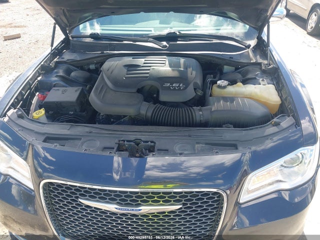 Chrysler 300c Awd 2016 2C3CCAKG1GH296631 Image 10