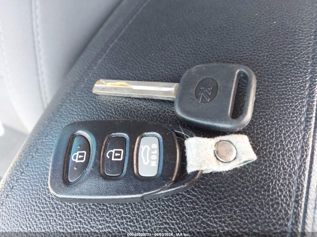 45295771 :رقم المزاد ، 5NPEB4AC3DH714343 vin ، 2013 Hyundai Sonata Gls مزاد بيع