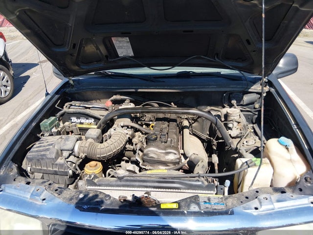 45295774 :رقم المزاد ، 2CNBE13C236950860 vin ، 2003 Chevrolet Tracker Hard Top Base مزاد بيع