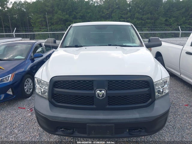 Продажа на аукционе авто 2018 Ram 1500 Tradesman  4x4 6'4 Box, vin: 1C6RR7FG3JS326222, номер лота: 45295784
