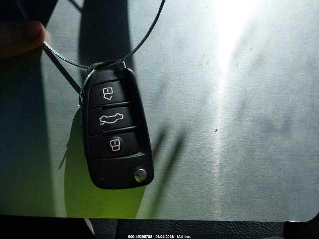 2018 Audi A3 2.0t Premium მანქანა იყიდება აუქციონზე, vin: WAUW8LFF6J1030791, აუქციონის ნომერი: 45295788