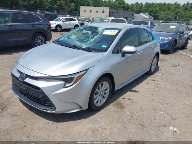 Toyota Corolla Hybrid Le 2024 JTDBCMFE0R3039693 Image 2
