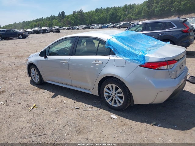 Toyota Corolla Hybrid Le 2024 JTDBCMFE0R3039693 Image 3
